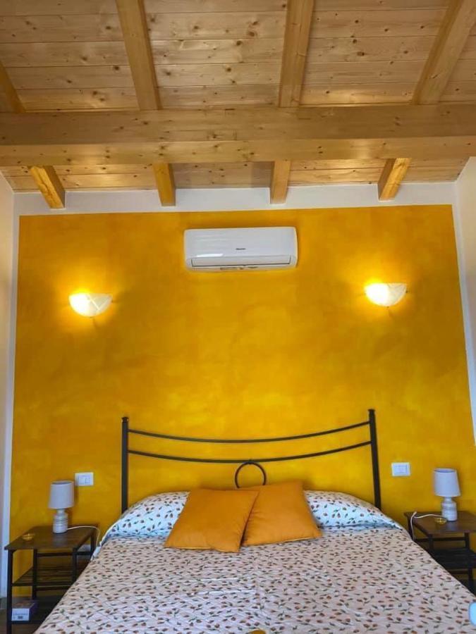 Bed and Breakfast Il Melarancio Пеша-Романа Экстерьер фото