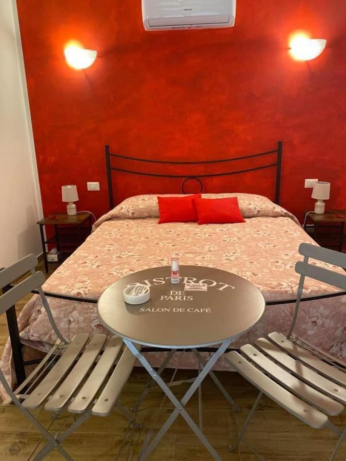 Bed and Breakfast Il Melarancio Пеша-Романа Экстерьер фото